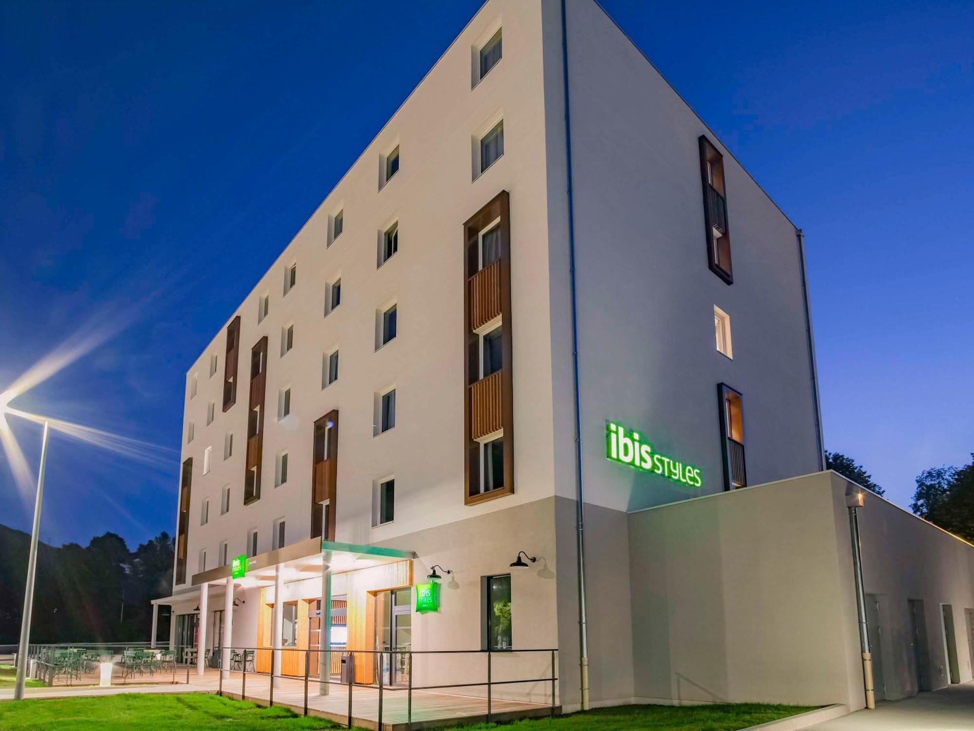 Ibis Styles Альбервіль Екстер'єр фото
