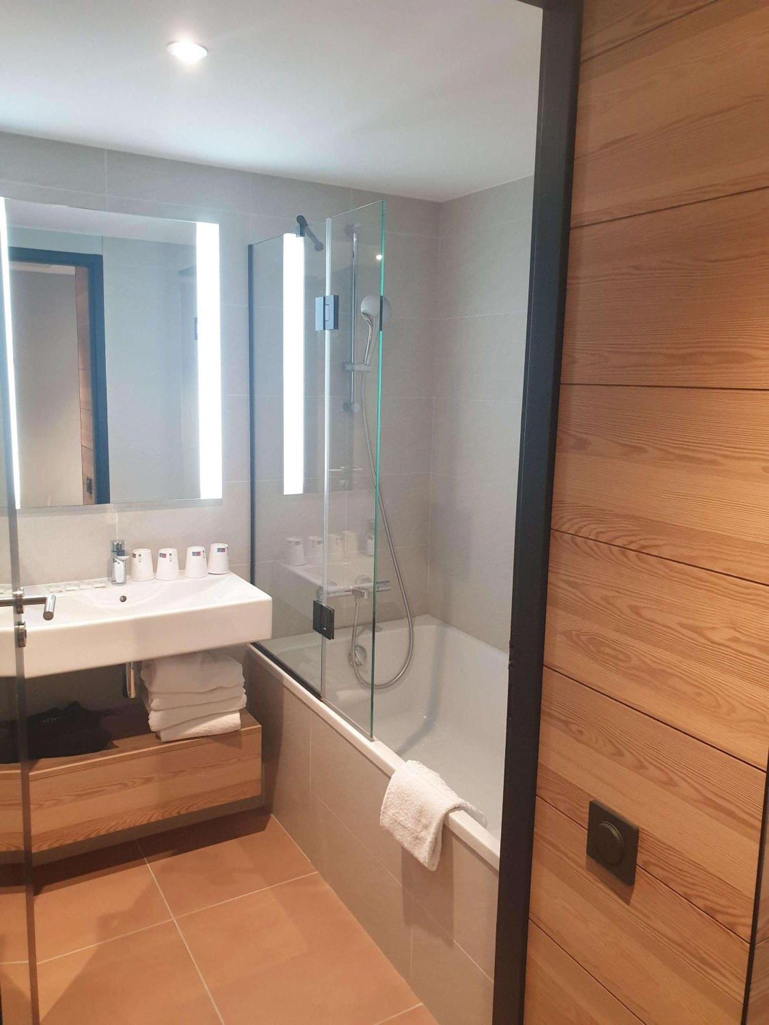 Ibis Styles Альбервіль Екстер'єр фото